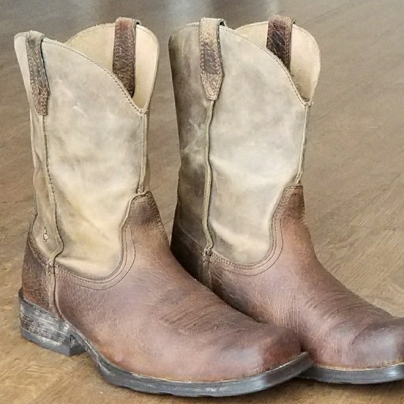 Ariat Men's Cowboy Boots - Picture 1 of 4